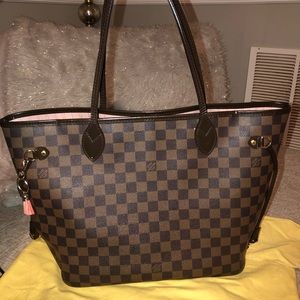Louis Vuitton Neverfull MM